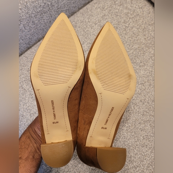 Tommy Hilfiger | Brown | Suede | Abilene High Heel Pumps | Size 8.5 M - Picture 11 of 11